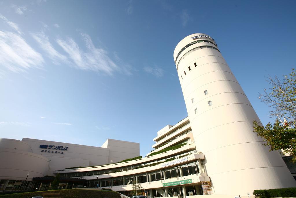 Fukuoka Sun Palace Hotel & Hall Bagian luar foto