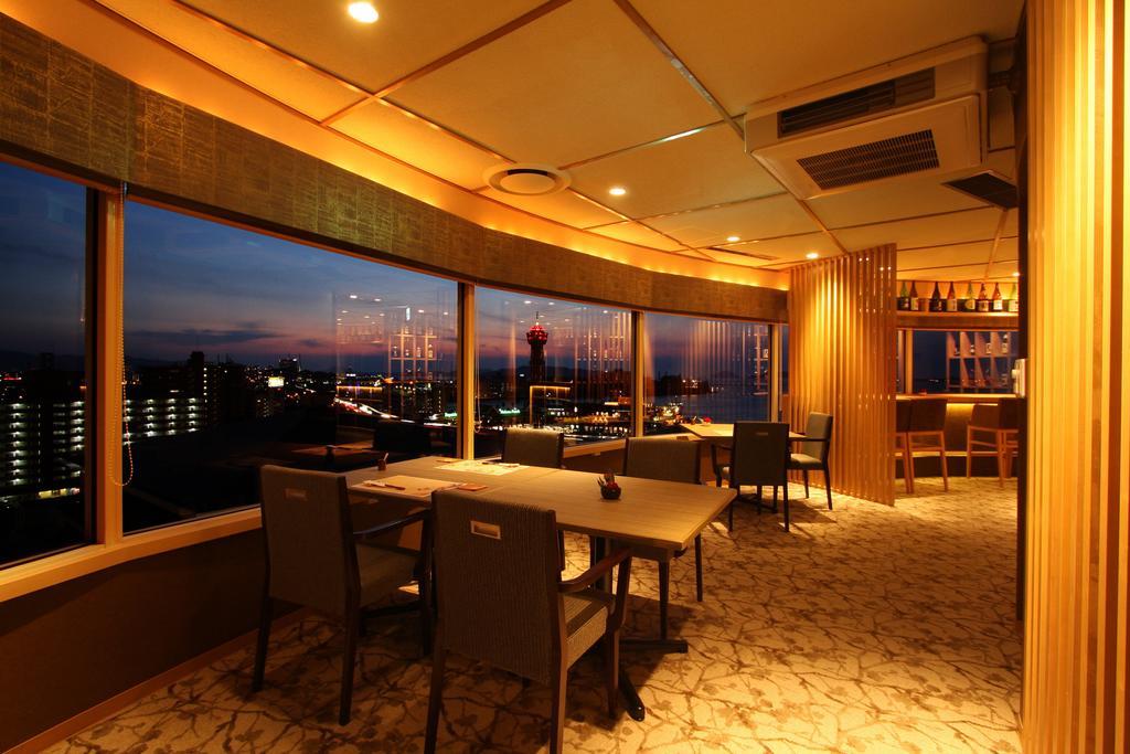 Fukuoka Sun Palace Hotel & Hall Bagian luar foto