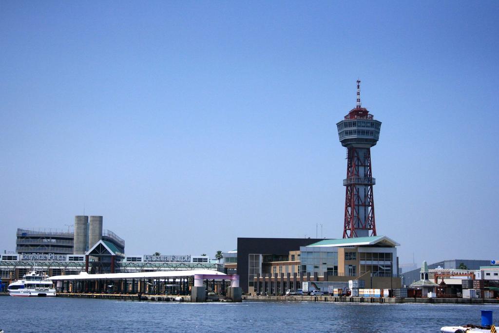 Fukuoka Sun Palace Hotel & Hall Bagian luar foto